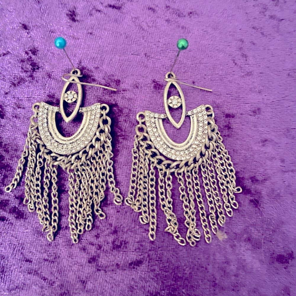 Sparkle silver half moon chain earrings